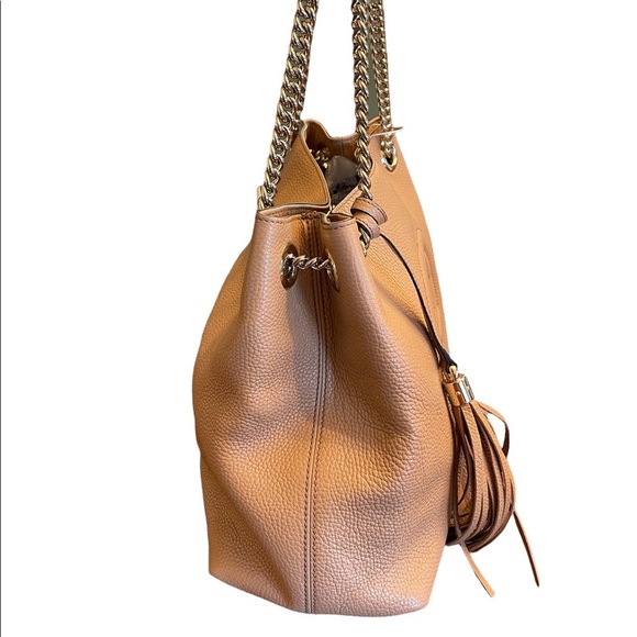Authentic Gucci Soho Beige Leather Chain Shoulder Bag - Picture 3 of 12